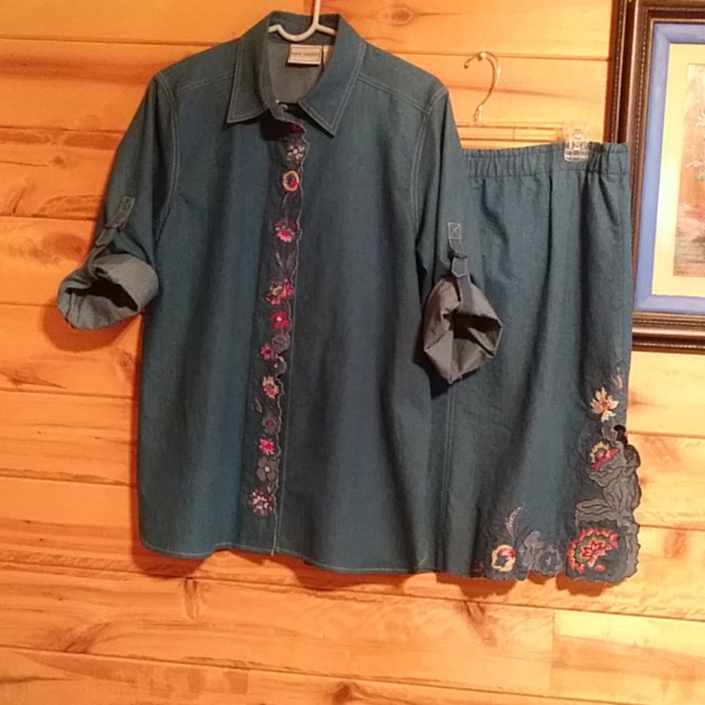 Top and skirt with pretty designs.